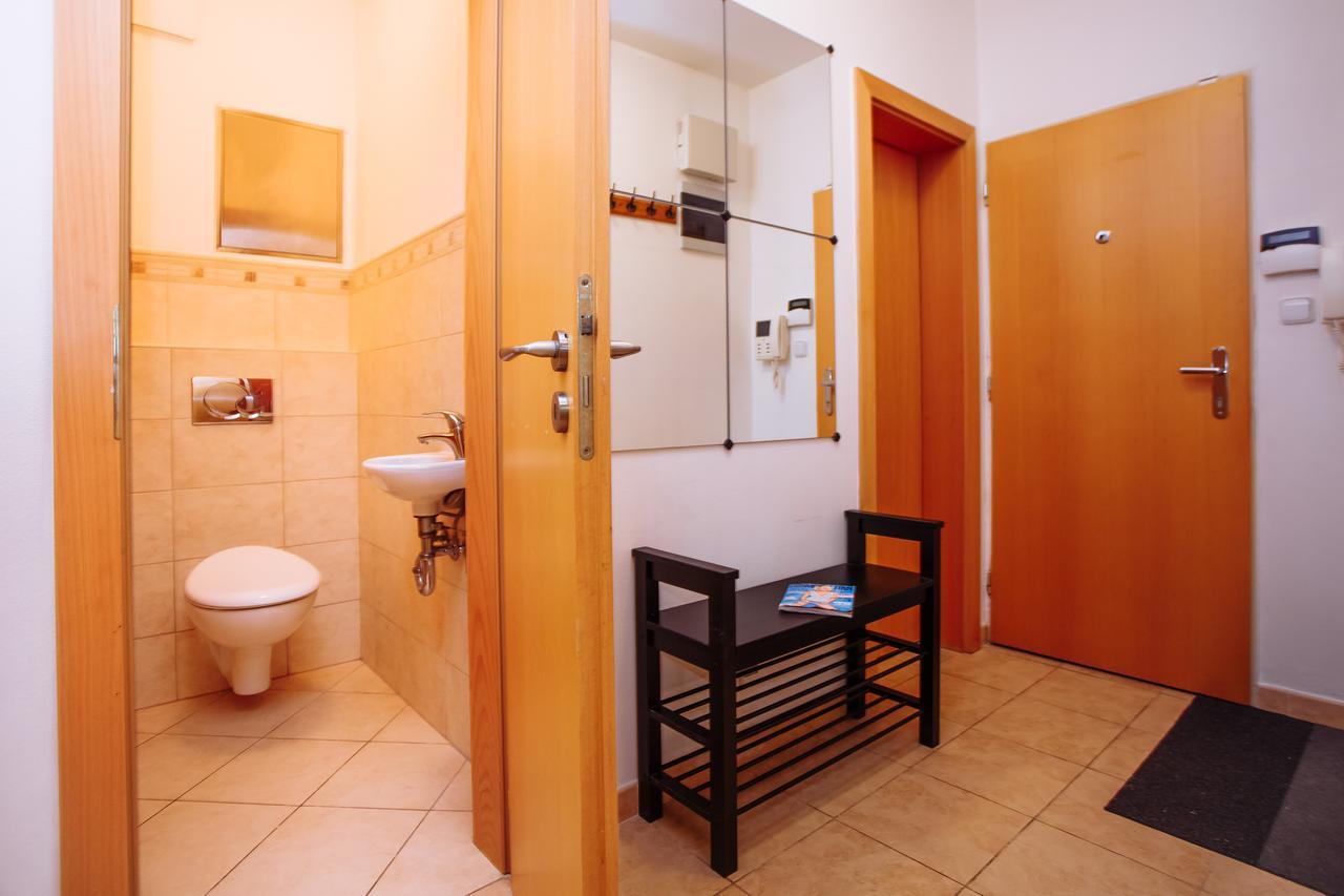 Beautiful Apartment In Central Residence Прага Екстер'єр фото