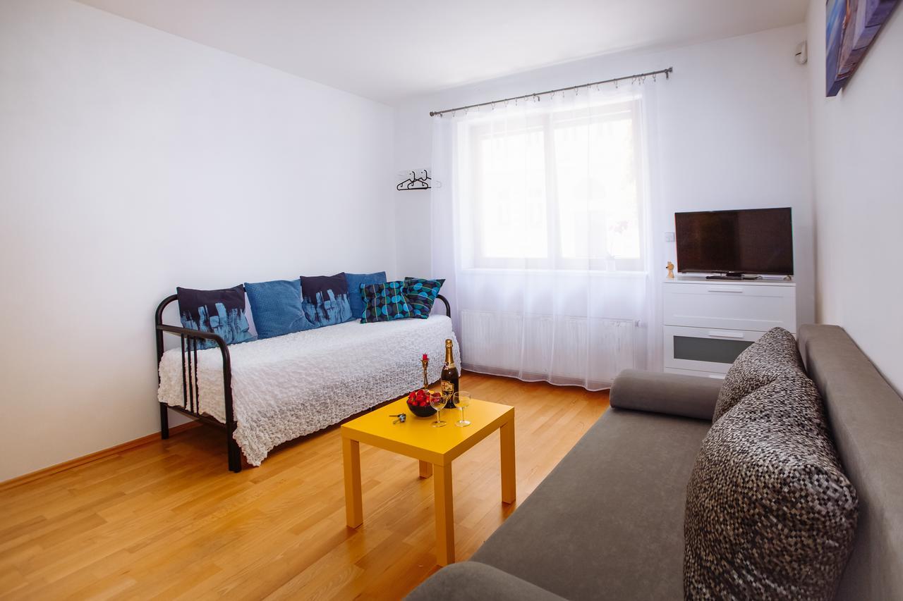 Beautiful Apartment In Central Residence Прага Екстер'єр фото